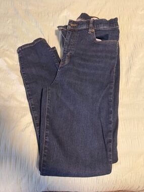NWOT Frame Denim Dark Blue Mid-Rise Jeans